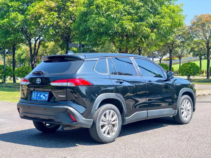 Toyota Corolla Cross 2023 Model 2.0L Intelligent Hybrid Pioneer Edition – фото 6