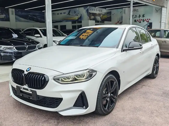 BMW 1 Series 2021 Model 125i M Sports Night Edition – фото 1