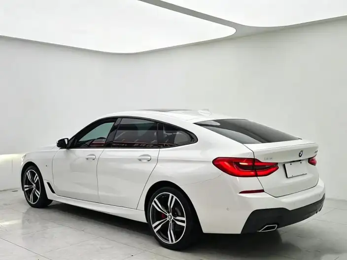 BMW 6 Series GT 2021 Model 630i M Sports Set – фото 5