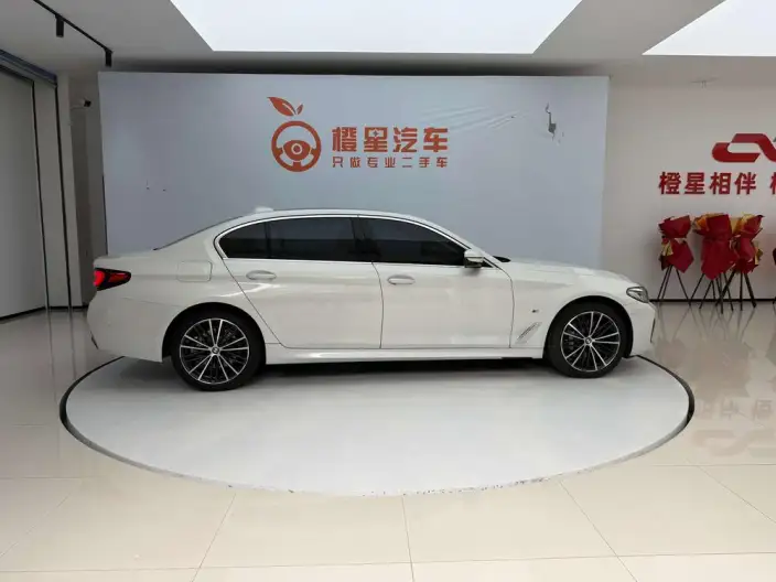 BMW 5 Series 2022 Model Facelift 530Li xDrive M Sports Set – фото 5