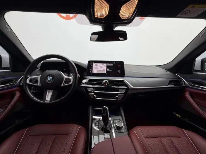 BMW 5 Series 2022 Model Facelift 530Li xDrive M Sports Set – фото 9