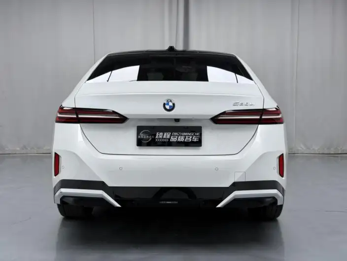 BMW 5 Series 2024 Model 530Li Leading Model M Sports Set – фото 5
