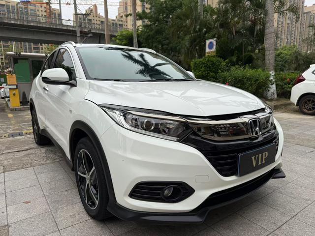 Honda Vezel Модель 2019 года 220 TURBO CVT Deluxe Edition Country VI – фото 2