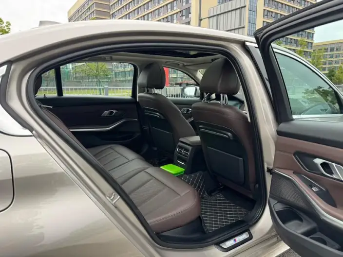 BMW 3 Series 2022 Model 320Li M Sports Set – фото 8