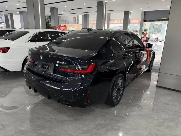 BMW 3 Series 2025 Model 330Li M Sports Night Set – фото 6
