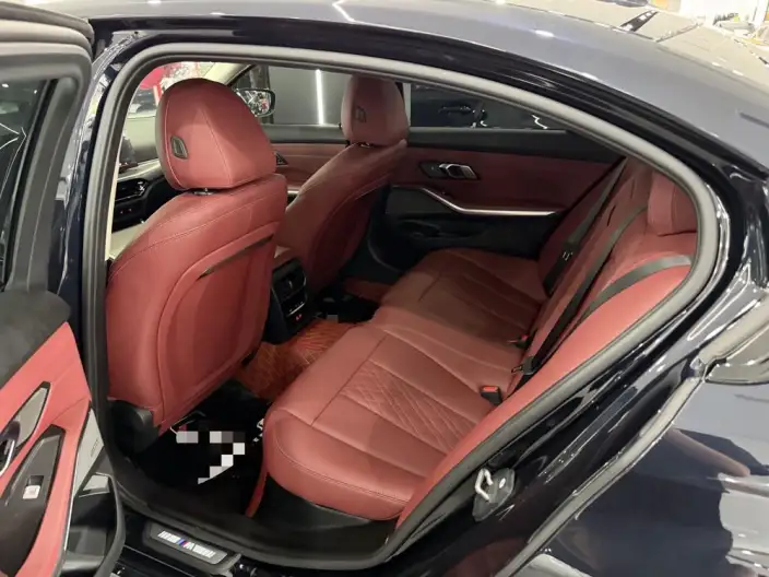 BMW 3 Series 2025 Model 330Li M Sports Night Set – фото 9