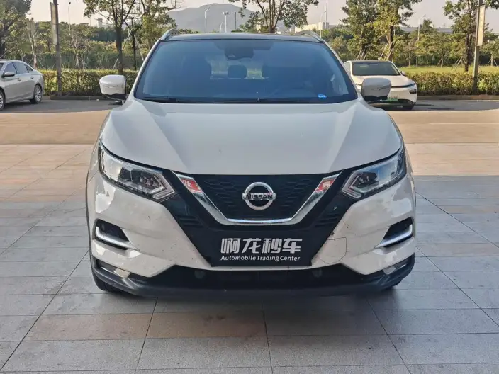 Nissan Qashqai 2022 Model 2.0L XV Prem. Deluxe Edition – фото 2