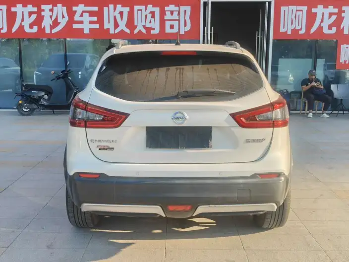 Nissan Qashqai 2022 Model 2.0L XV Prem. Deluxe Edition – фото 4