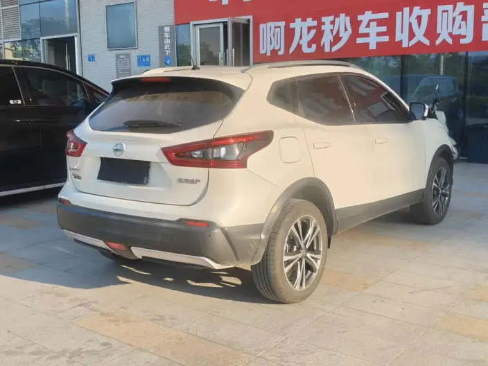 Nissan Qashqai 2022 Model 2.0L XV Prem. Deluxe Edition – фото 5