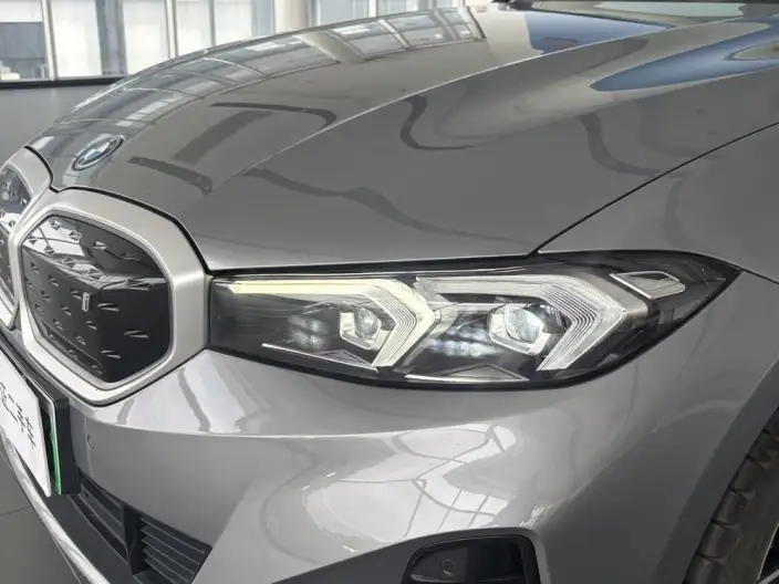 BMW i3 2022 Model eDrive35L – фото 9