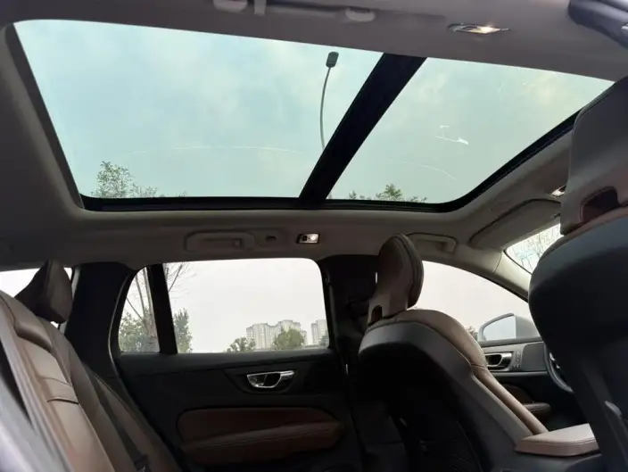 Volvo V60 2020 Model T5 Smart Range Deluxe Edition – фото 10