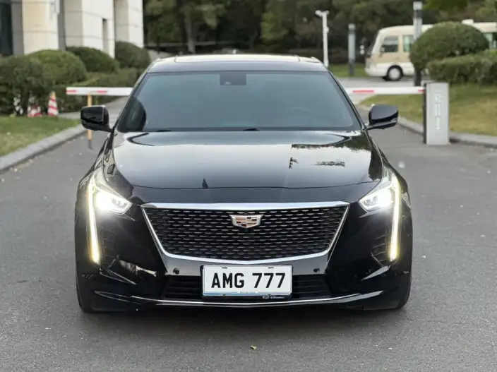 Cadillac CT6 2020 Model 28T Platinum edition