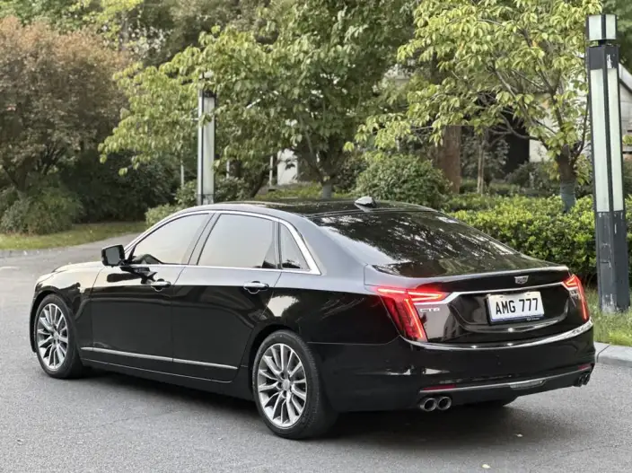 Cadillac CT6 2020 Model 28T Platinum edition