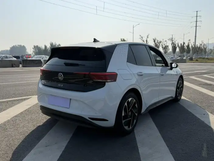 Volkswagen ID.3 2023 Model Pure Smart Edition – фото 6