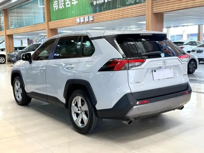Toyota RAV4 2021 Model 2.0L CVT 2WD Fashion edition – фото 4