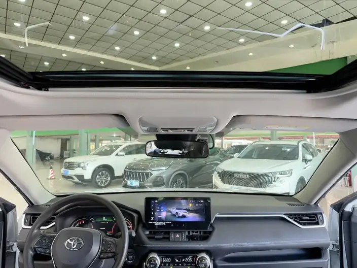 Toyota RAV4 2024 Model 2.0L CVT 2WD Fashion edition – фото 8