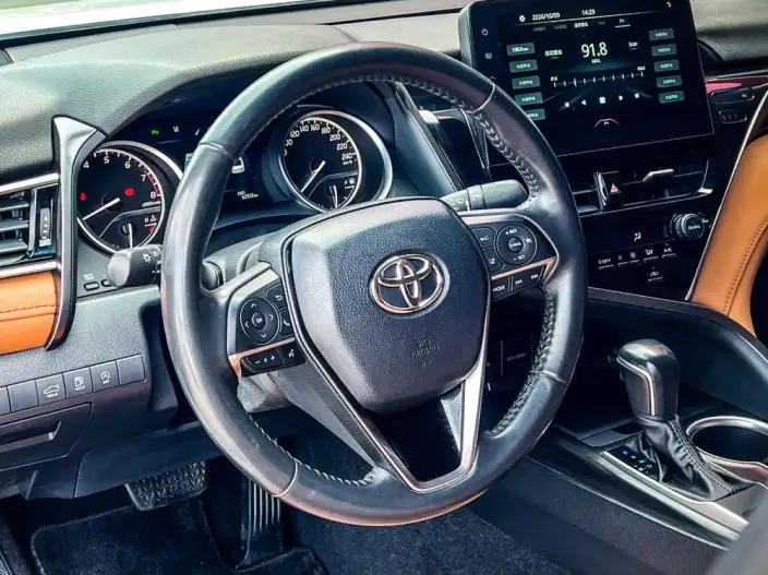 Toyota Camry 2021 Model 2.0G Deluxe Edition – фото 9