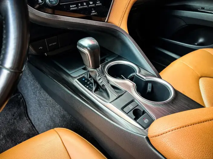 Toyota Camry 2021 Model 2.0G Deluxe Edition – фото 10