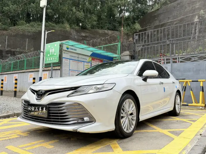 Toyota Camry 2021 Model 2.5G Deluxe Edition