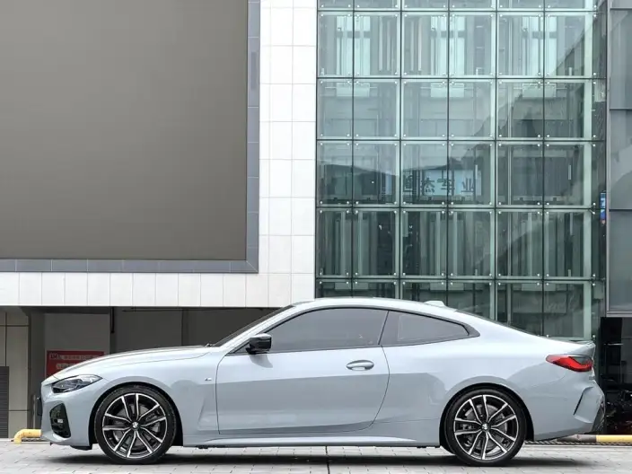 BMW 4 Series 2024 Model 430i M Sports Night Set – фото 4