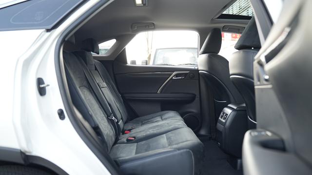 Lexus RX Модель 2020 года 300 2WD Elite Edition National V – фото 14