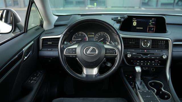 Lexus RX Модель 2020 года 300 2WD Elite Edition National V – фото 20