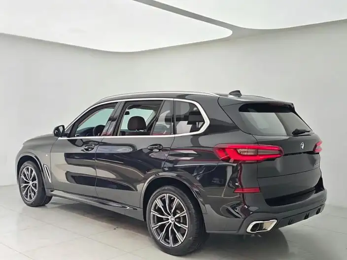 BMW X5 2023 Model xDrive30Li Exclusive Model M Sports Set – фото 4