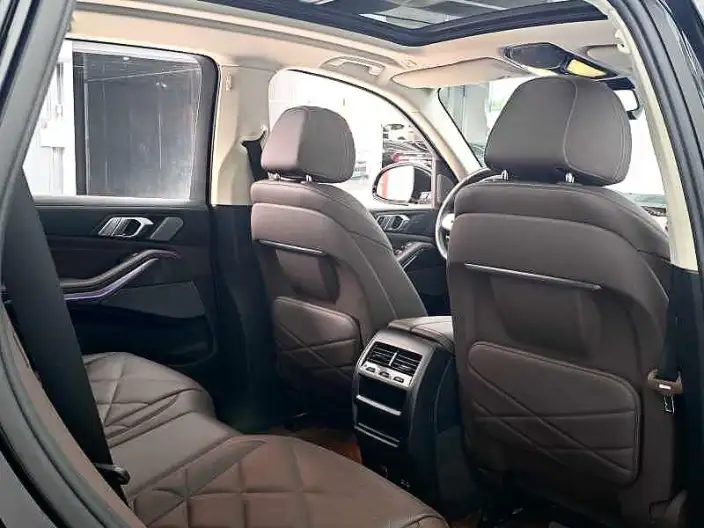 BMW X5 2023 Model xDrive30Li Exclusive Model M Sports Set – фото 10