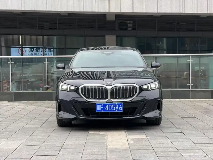 BMW 5 Series 2025 Model Facelift 530Li Exclusive Model Luxury Set – фото 2
