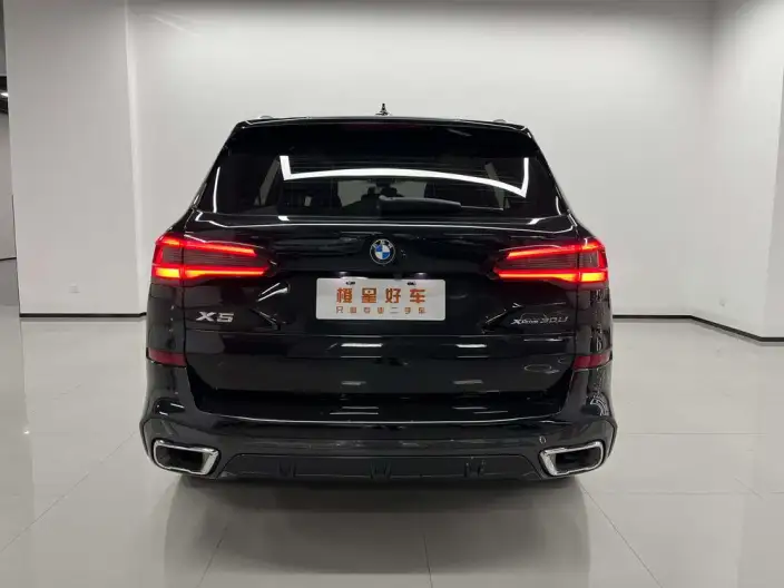 BMW X5 2022 Model xDrive 30Li Exclusive Model M Sports Set – фото 4