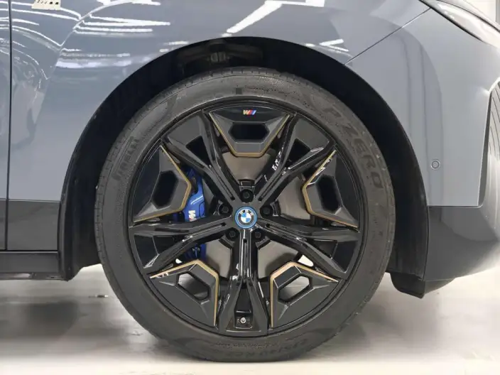 BMW iX 2023 Model M60 – фото 6