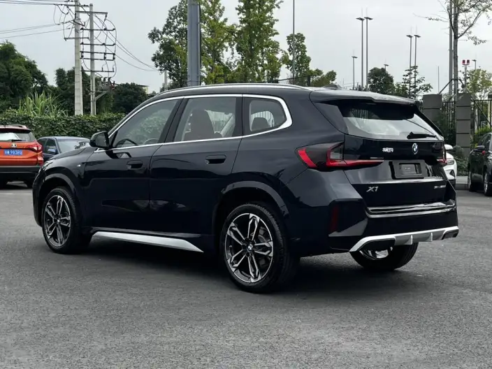 BMW X1 2025 Model sDrive25Li M Sports Set – фото 5