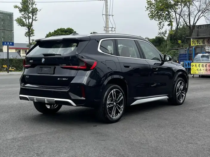 BMW X1 2025 Model sDrive25Li M Sports Set – фото 7