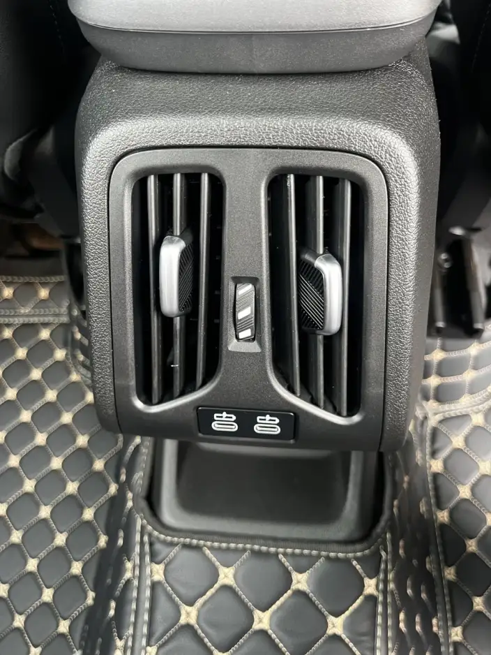 BMW X1 2025 Model sDrive25Li M Sports Set – фото 10