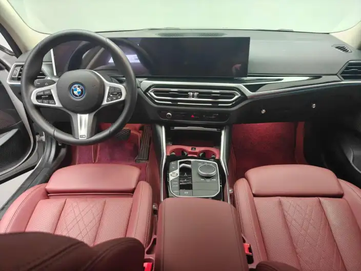 BMW i3 2023 Model eDrive35L – фото 9