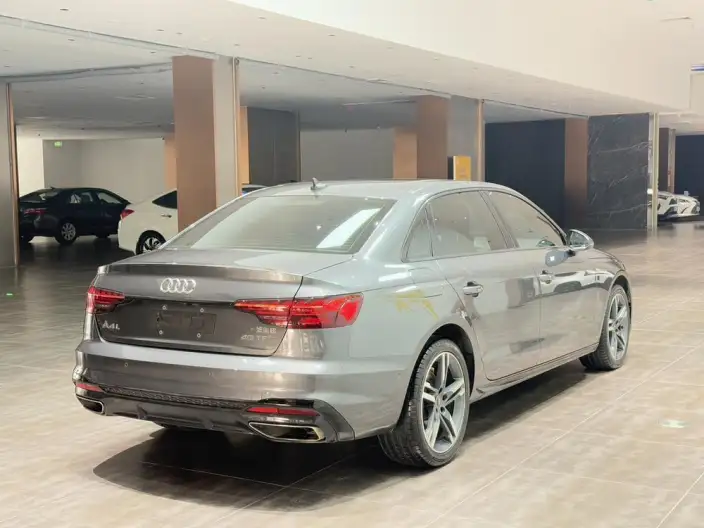 Audi A4 L 2022 Model 40 TFSI Luxury Dynamic Model – фото 7
