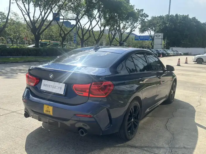 BMW 1 Series 2021 Model 125i M Sports Night Edition – фото 4
