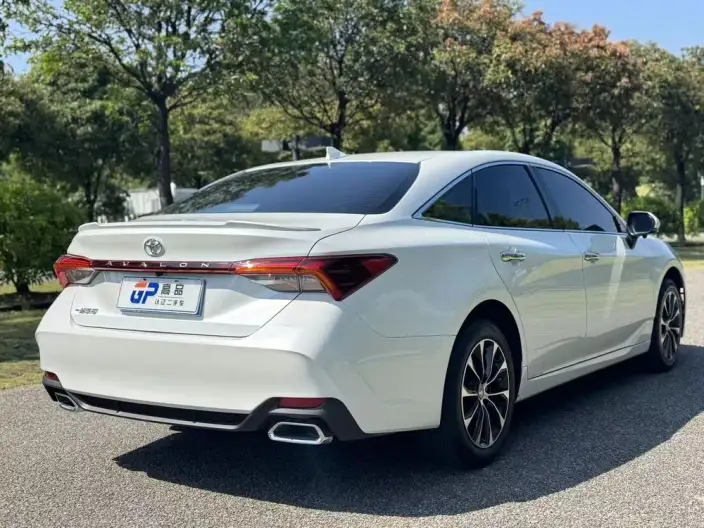 Toyota Avalon 2022 Model 2.5L Deluxe Edition – фото 6