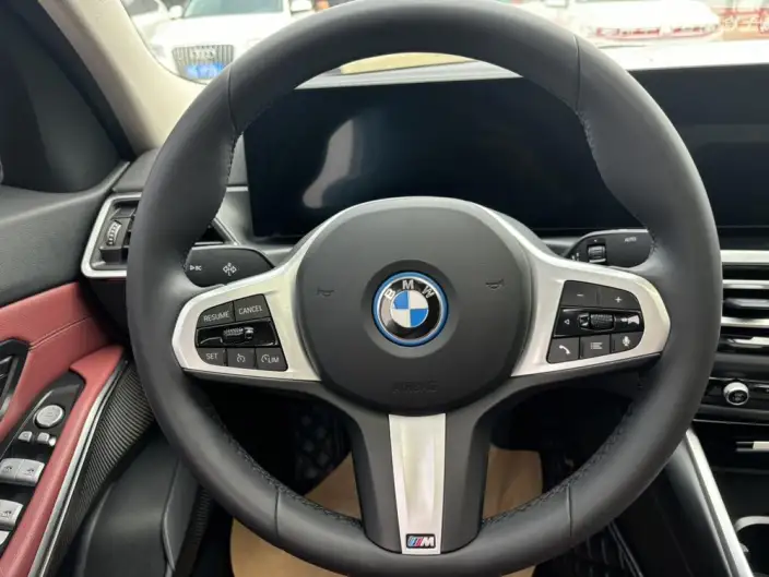 BMW i3 2025 Model eDrive35L – фото 10