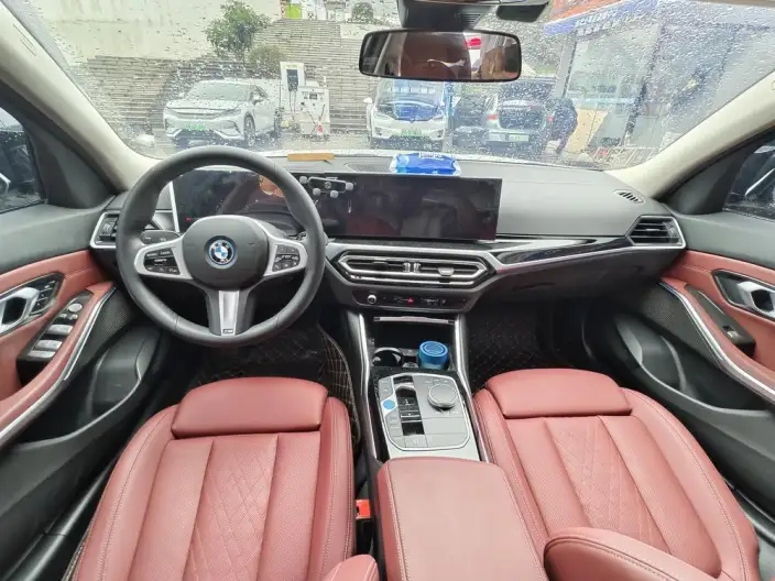 BMW i3 2023 Model eDrive35L – фото 5