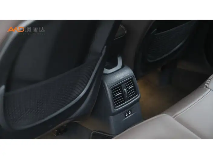 BMW X2 2020 Model sDrive25i Leading Model M Off-road Set – фото 5