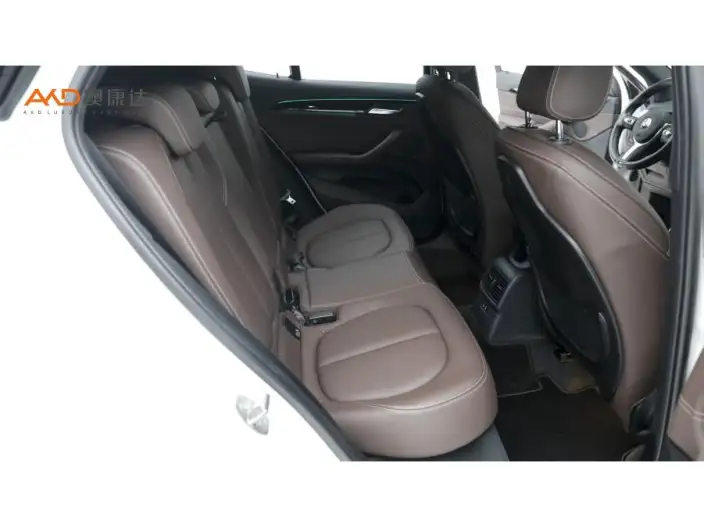 BMW X2 2020 Model sDrive25i Leading Model M Off-road Set – фото 8