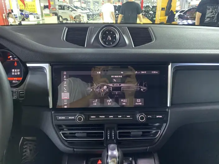 Macan 2021 Model Macan 2.0T – фото 9
