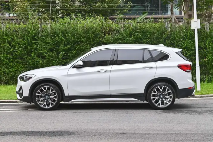 BMW X1 2020 Model xDrive25Li Exclusive Model