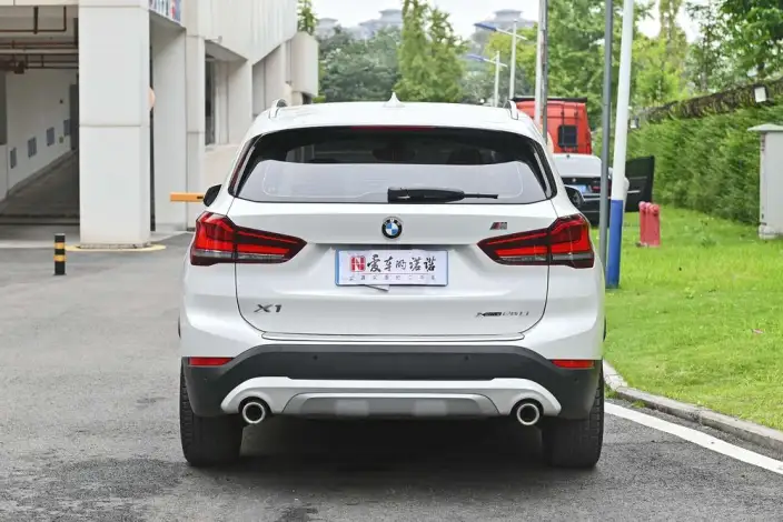 BMW X1 2020 Model xDrive25Li Exclusive Model – фото 6