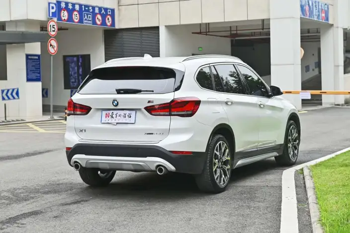 BMW X1 2020 Model xDrive25Li Exclusive Model – фото 7