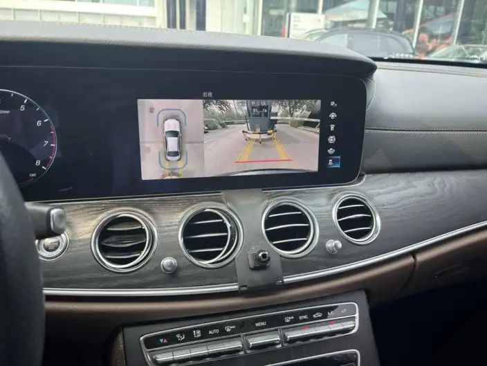 Mercedes-Benz E-Class 2022 Model Facelift E 300 L Luxury Model Sports sedan – фото 9