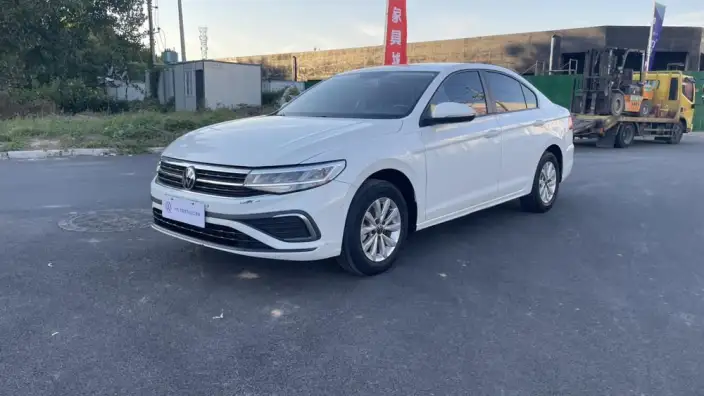 Volkswagen Bora 2024 Model 200TSI DSG Smooth Ride Edition – фото 1