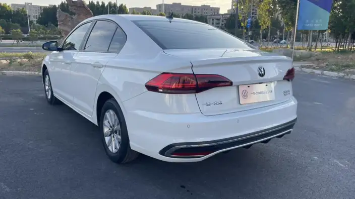 Volkswagen Bora 2024 Model 200TSI DSG Smooth Ride Edition – фото 4
