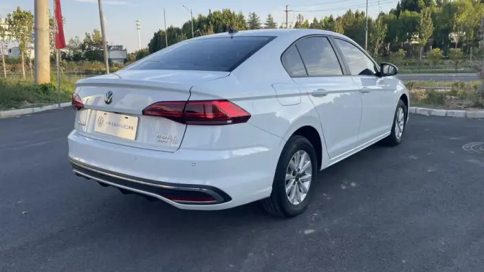Volkswagen Bora 2024 Model 200TSI DSG Smooth Ride Edition – фото 5